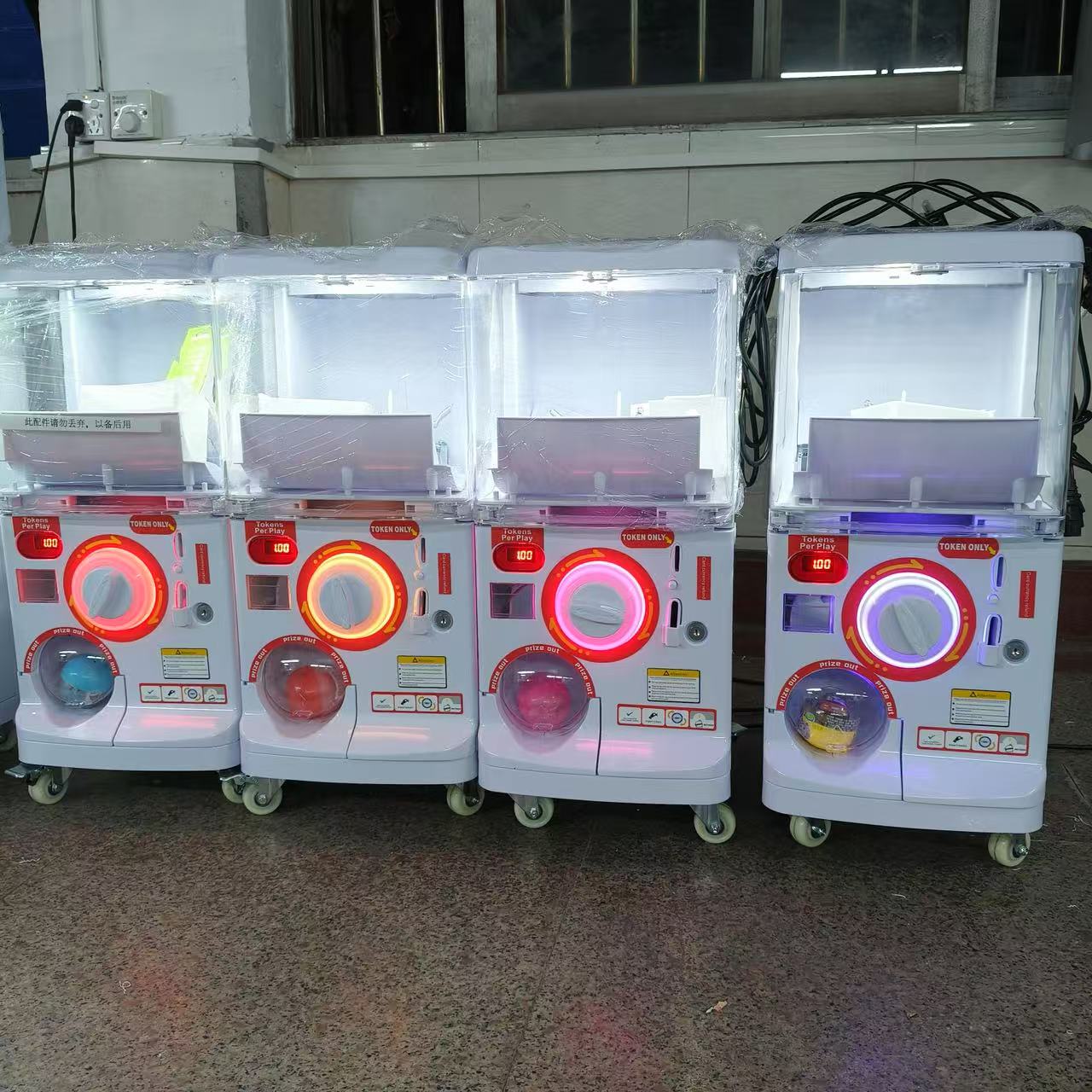 Kids Toys Vending Machine - Mini 50-80mm Japanese Gacha Vending Machine